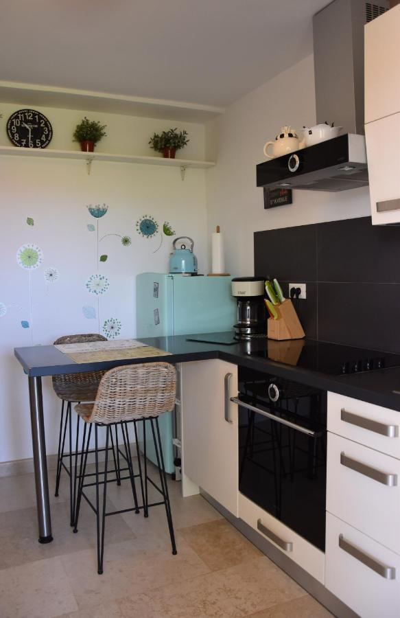Apartment Paris Нивице Екстериор снимка