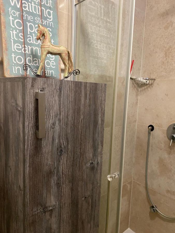 Apartment Paris Нивице Екстериор снимка